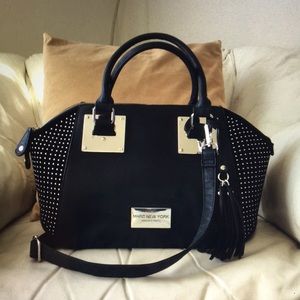 Andrew Marc Satchel